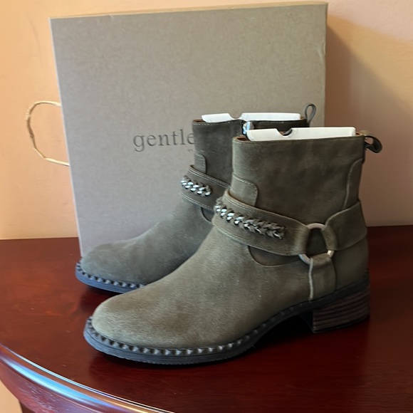 NIB Best Chain Bootie by Gentle Souls - Picture 3 of 11